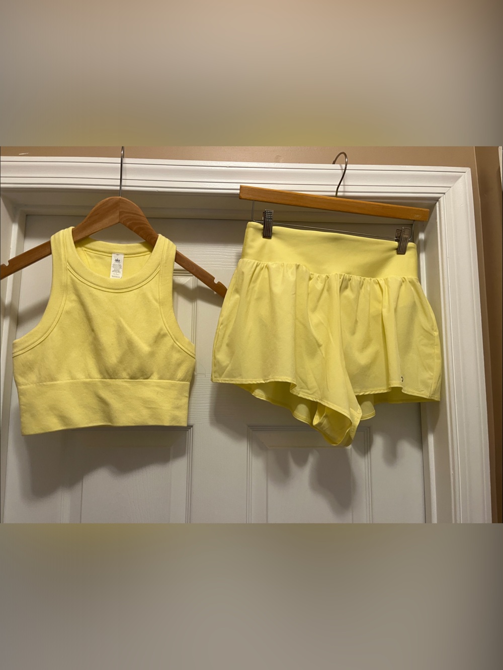 NWOT ALO yellow high neck delight bra Tank and fluttery Short Set